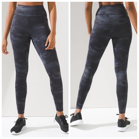 Soma Pants - Soma Sport Nonstop Leggings in Black Gray Camo Size Large